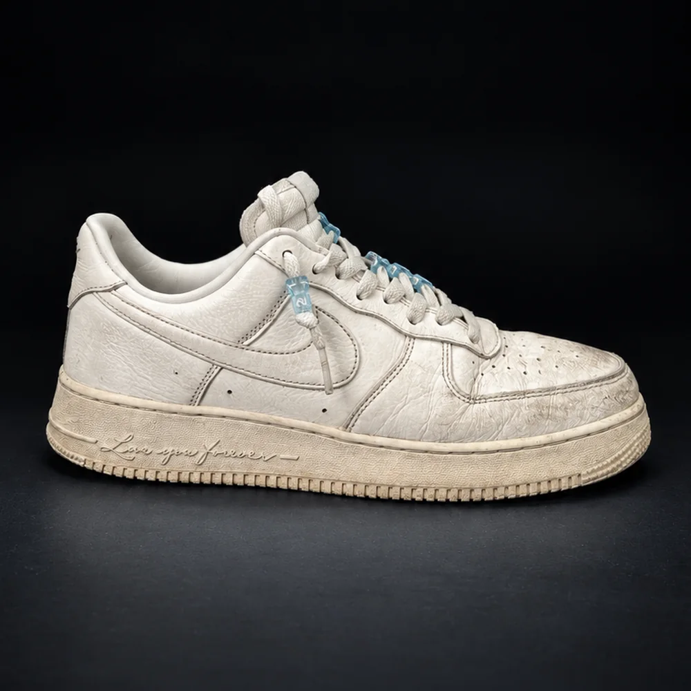 Nike Air Force 1 prima del trattamento