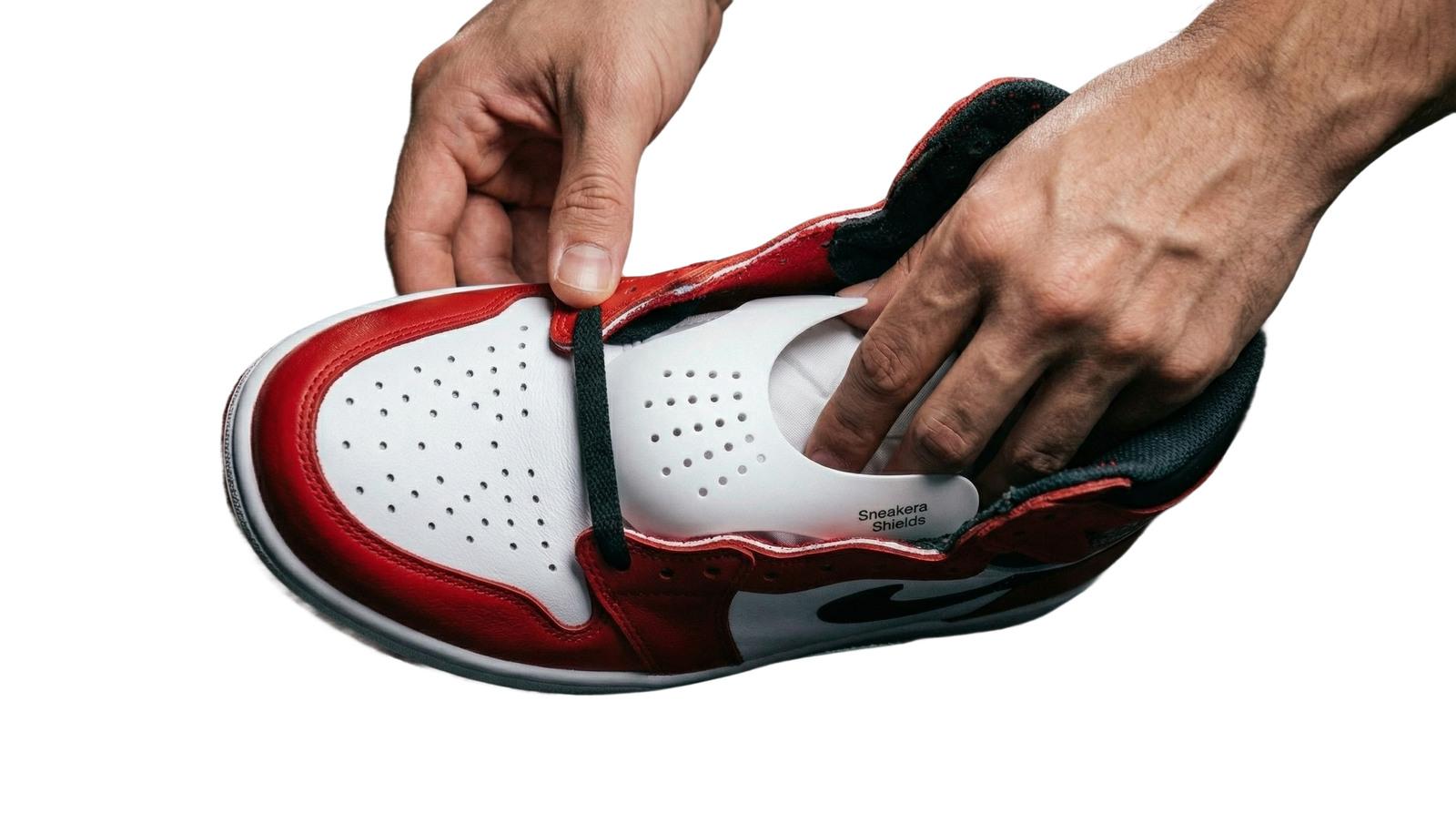 Sneaker restaurata col servizio RESTORE